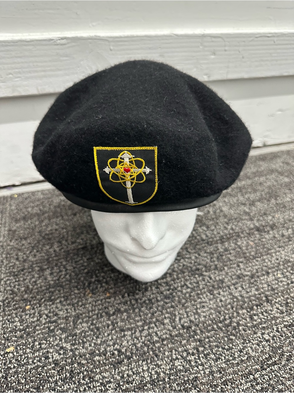 Black Wool Military Beret Atomic Cross Heart Embroidered Patch Uniform Hat